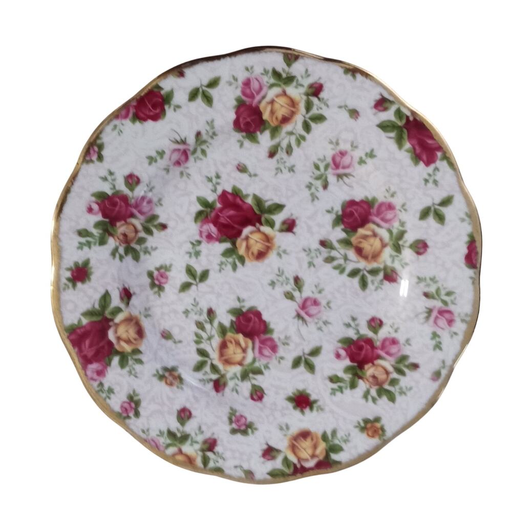 Royal Albert Old Country Roses Soft Pink Lace Salad Plate 8" Bone China England